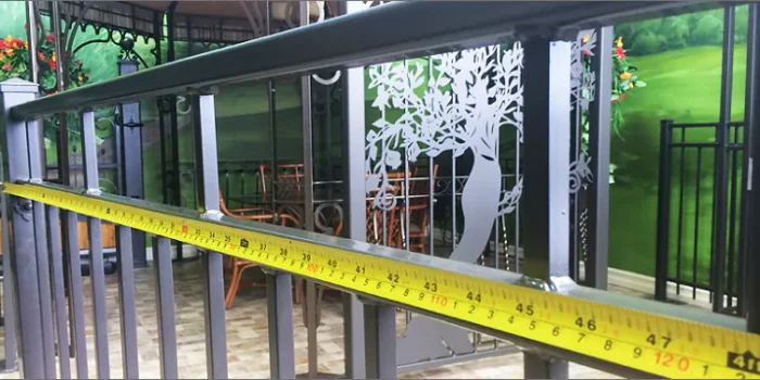 Prise de mesure de clôture à Québec