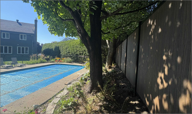 Clôture composite et acier, design contemporain, Saint-Augustin-de-Desmaures